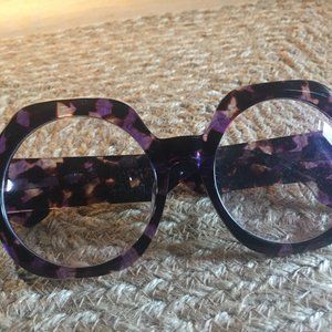 SQUARE SHAPED TORTOISESHELL EYEGLASSES!!!